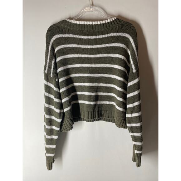American Eagle Cropped Oversized Knit Sweater V-neck Striped Size Large - Picture 3 of 5
